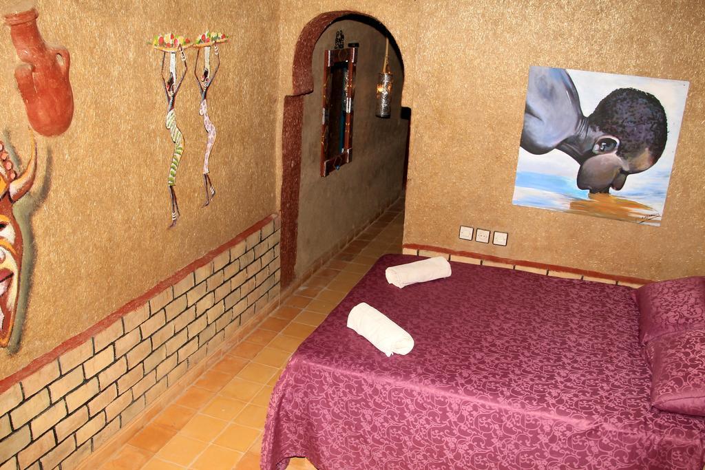 La Gazelle Bleue Hotel Merzuga Szoba fotó